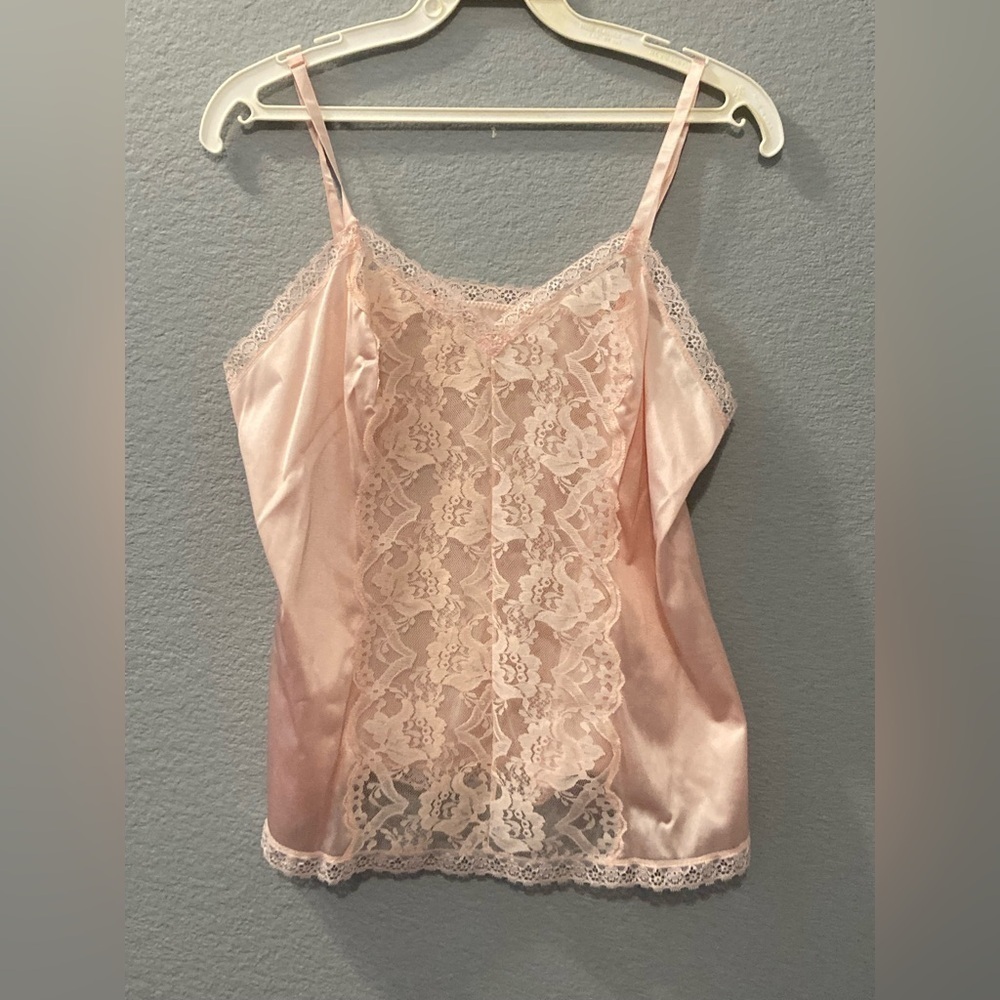 Vintage Vanity Fair camisole with lace, size 36 pink outlet adjustable straps